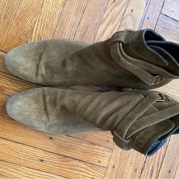 Saint Laurent ankle boot! - Picture 5 of 10